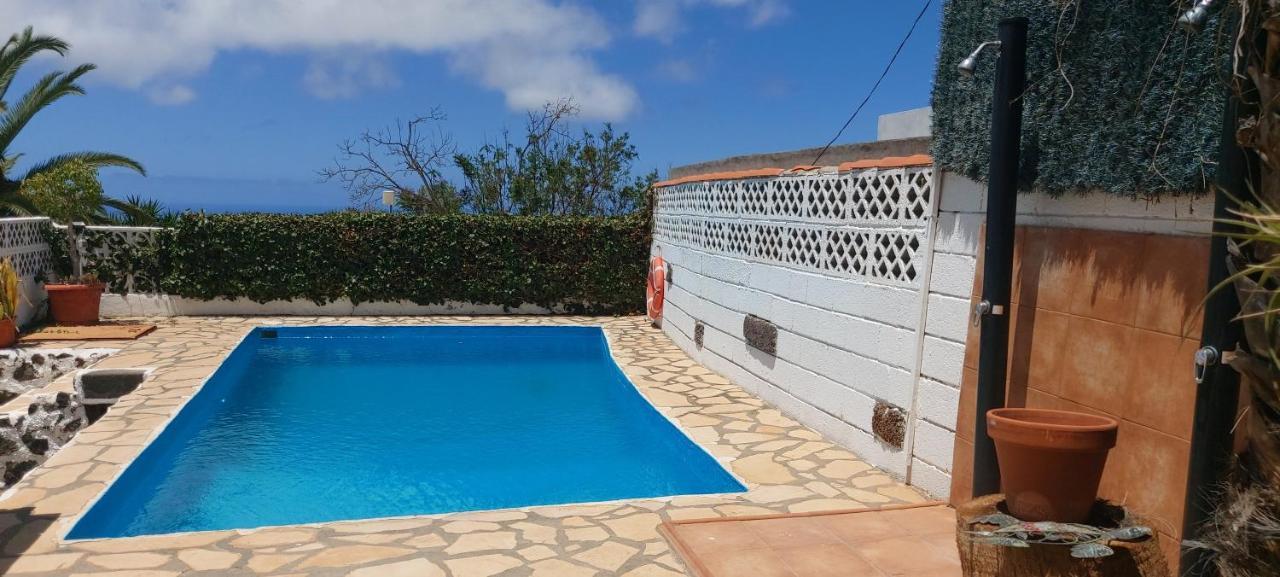 Casitas Pereras * Los Llanos De Aridane